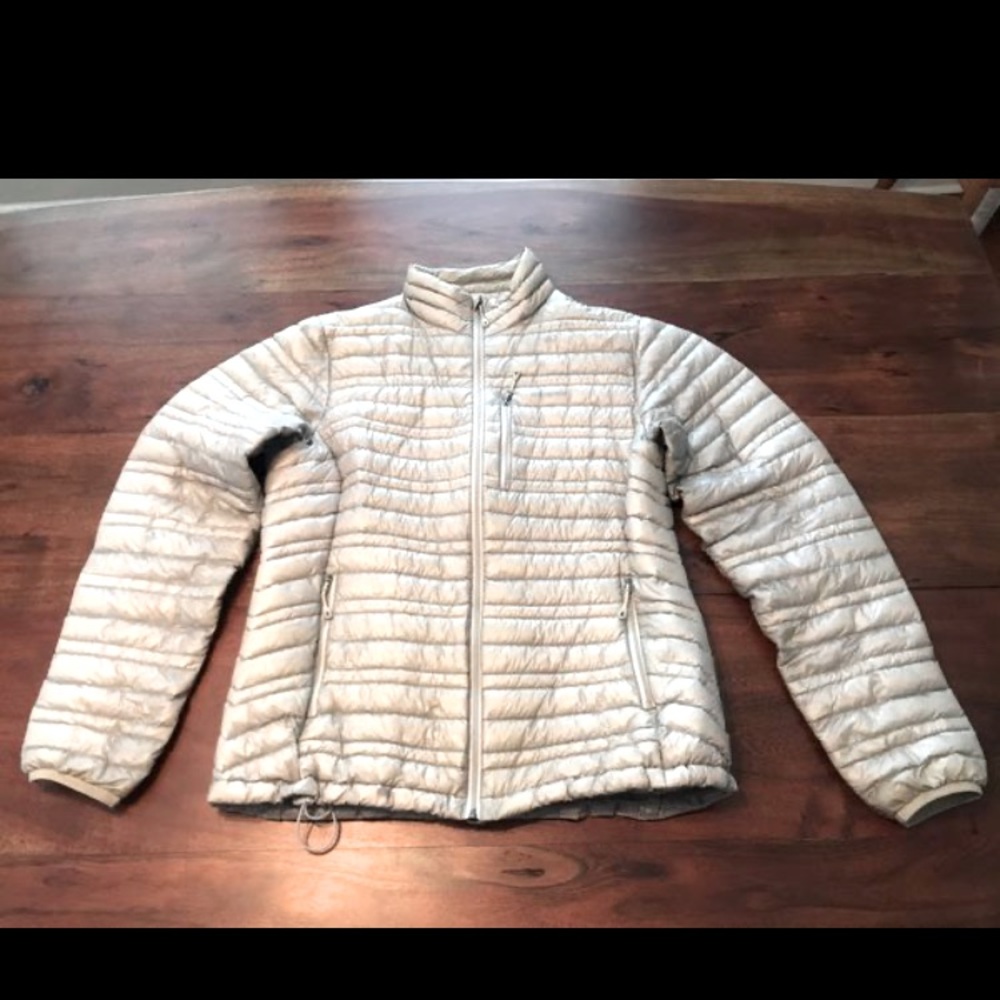 Patagonia Ultralight Packable Down Jacket